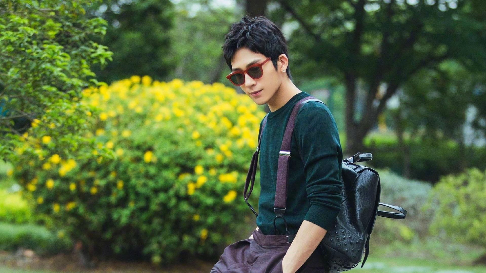 开云娱乐官网-史上最“炫酷”的长距离三分：库里在对爵士比赛中投出41英尺的绝杀！